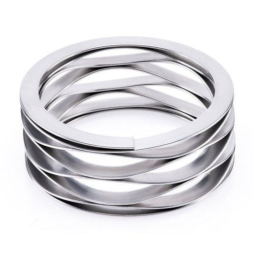 daugiagyslis banginis spyruoklė su tarpikliais galuose