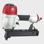 pneumatinis vidutinio dydžio karūninis segtuvas